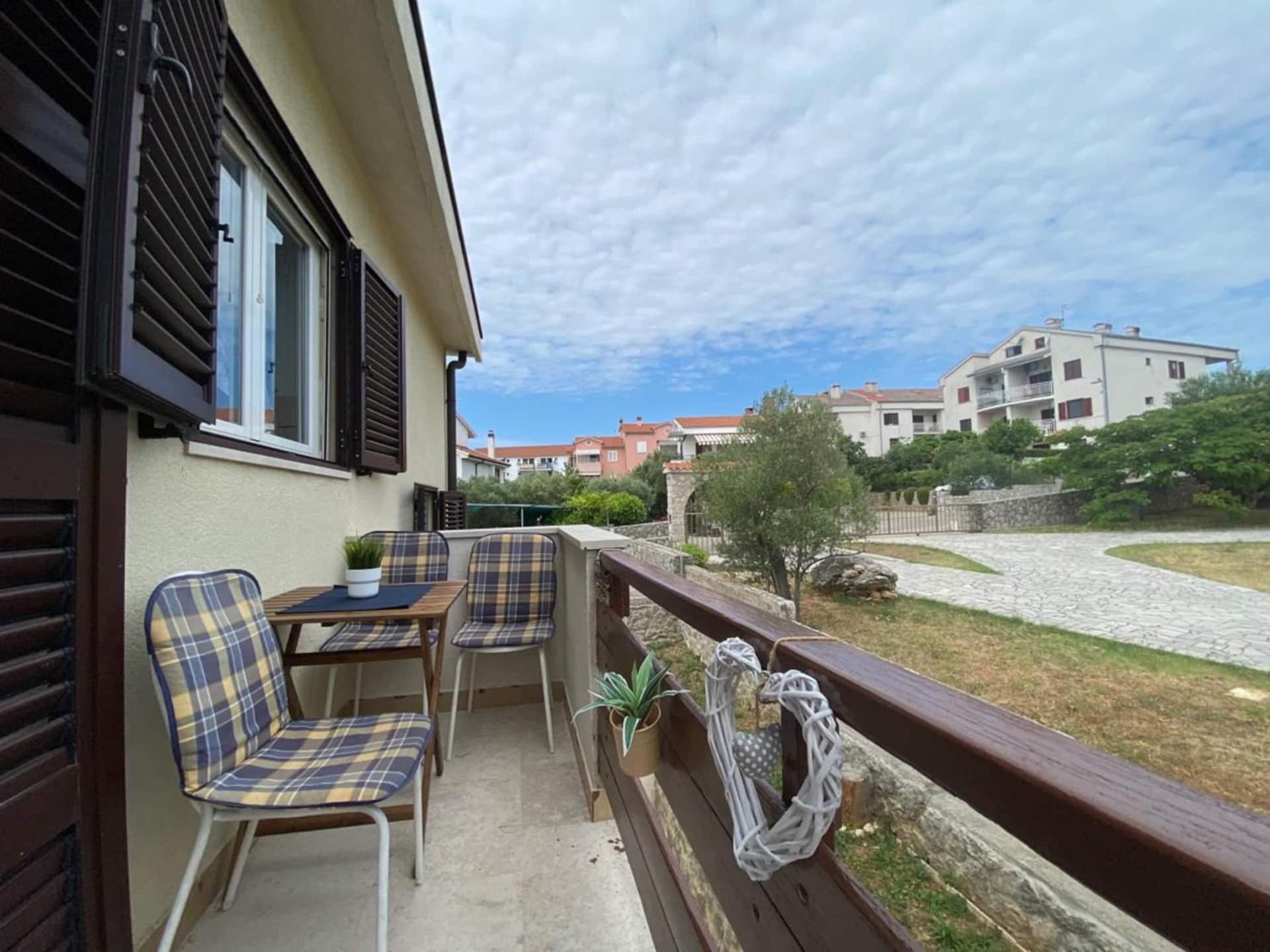 Apartments Xenia Krk Krk Town Buitenkant foto